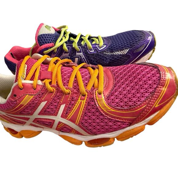 2 Pair Of ASICS Women Size 8.5 - Picture 2 of 9